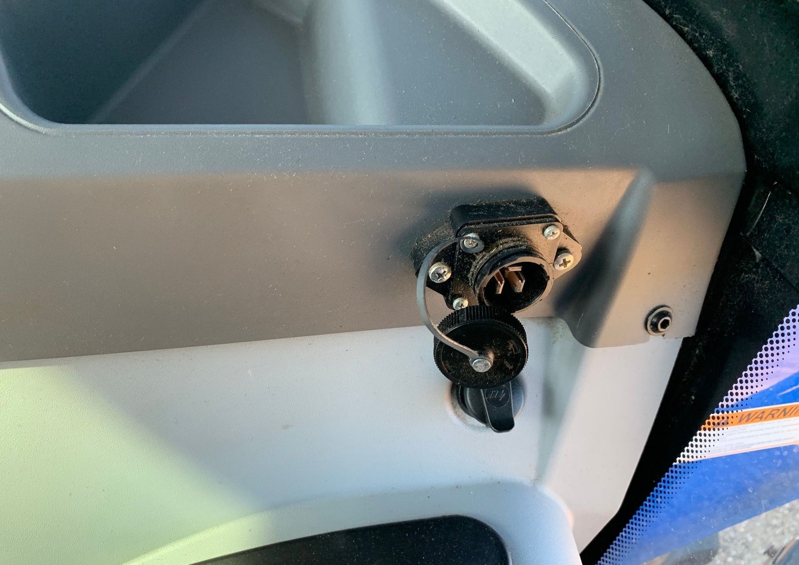 2017 New Holland T4.110 37