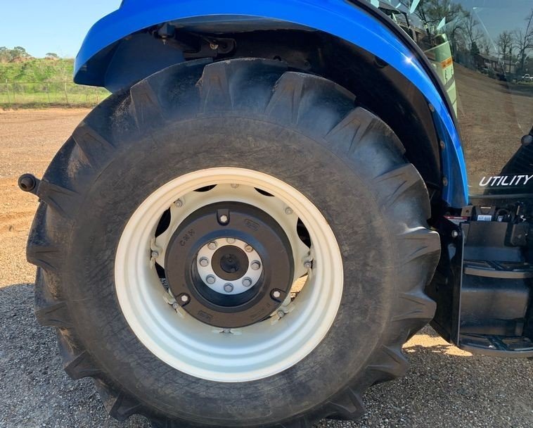 2017 New Holland T4.110 59