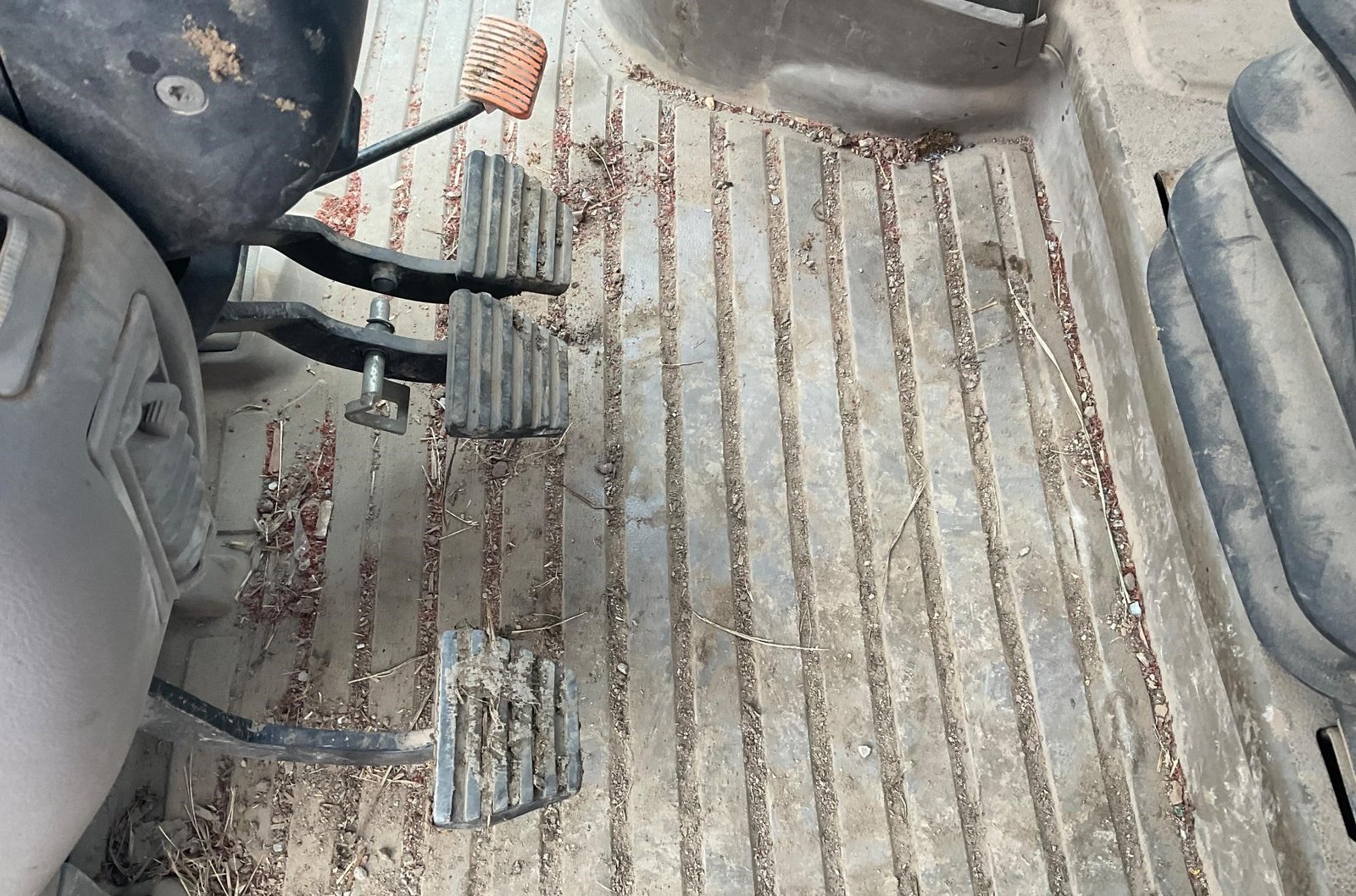 2011 Case IH Maxxum 140 24