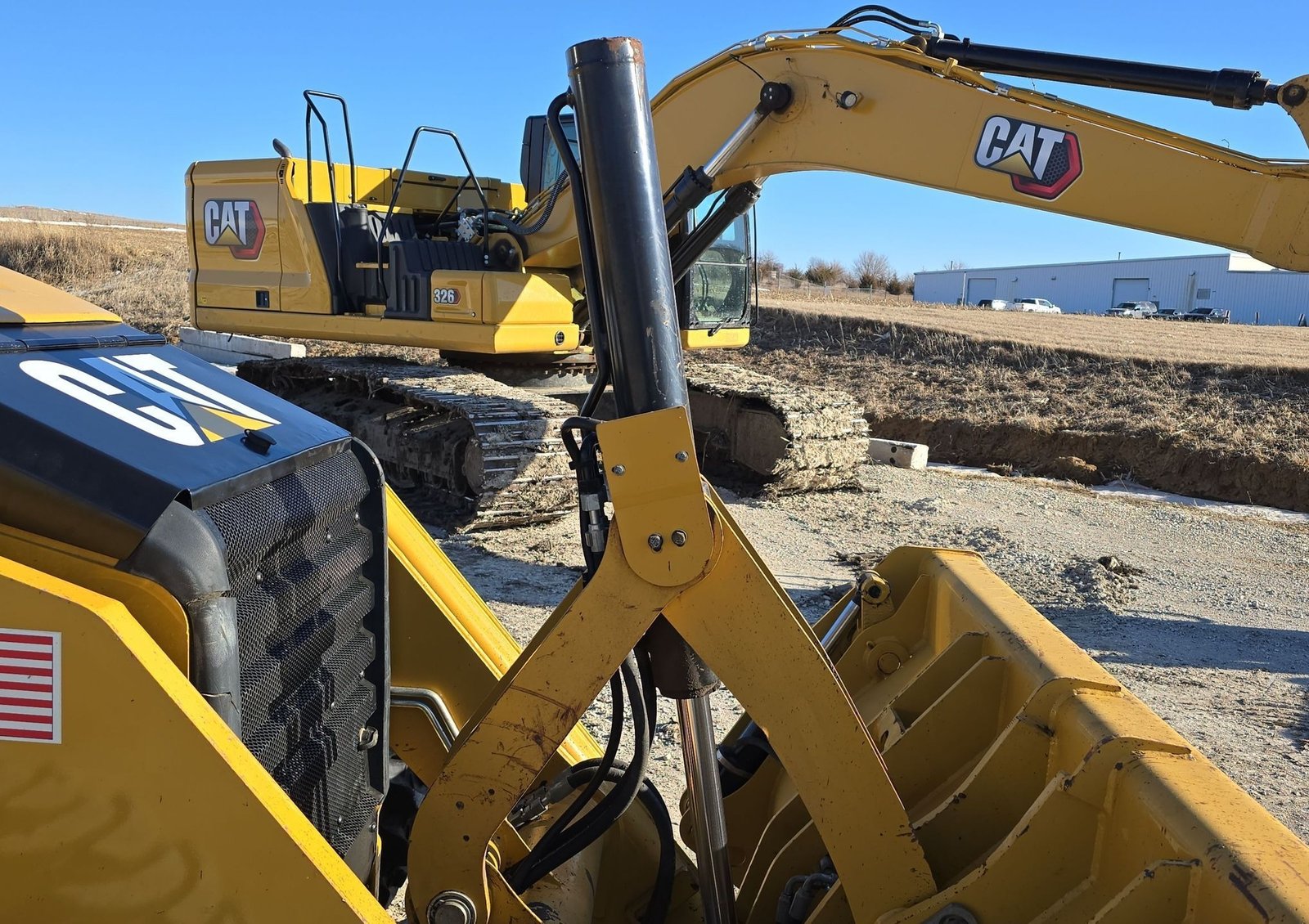 2017 Caterpillar 430F2 22