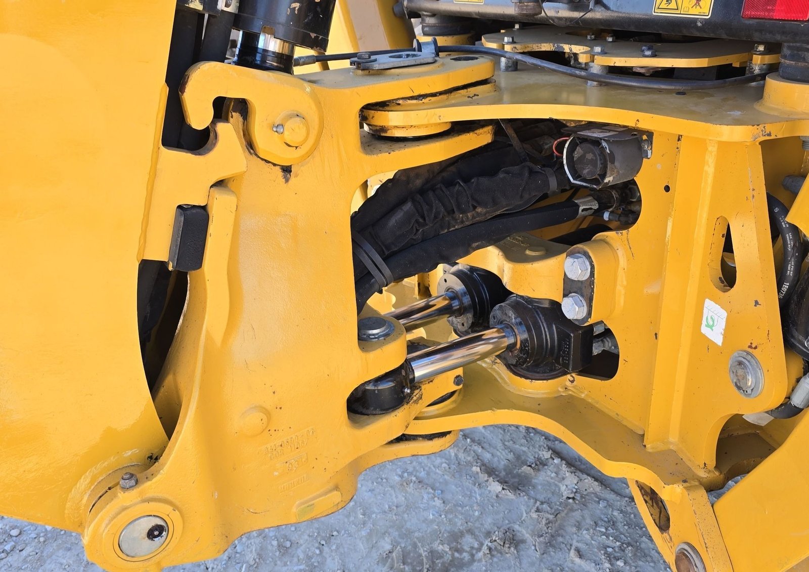 2017 Caterpillar 430F2 31