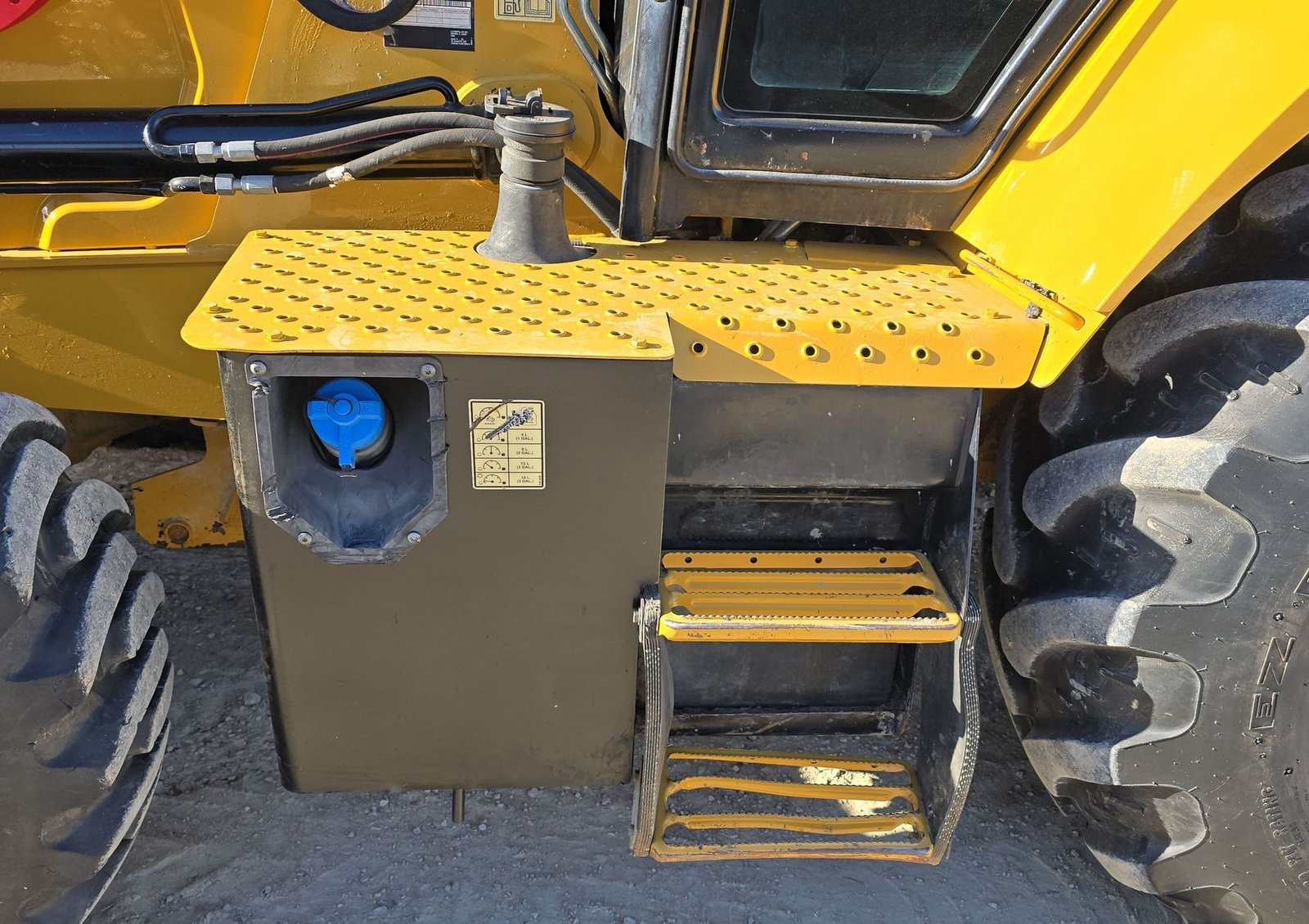 2017 Caterpillar 430F2 34