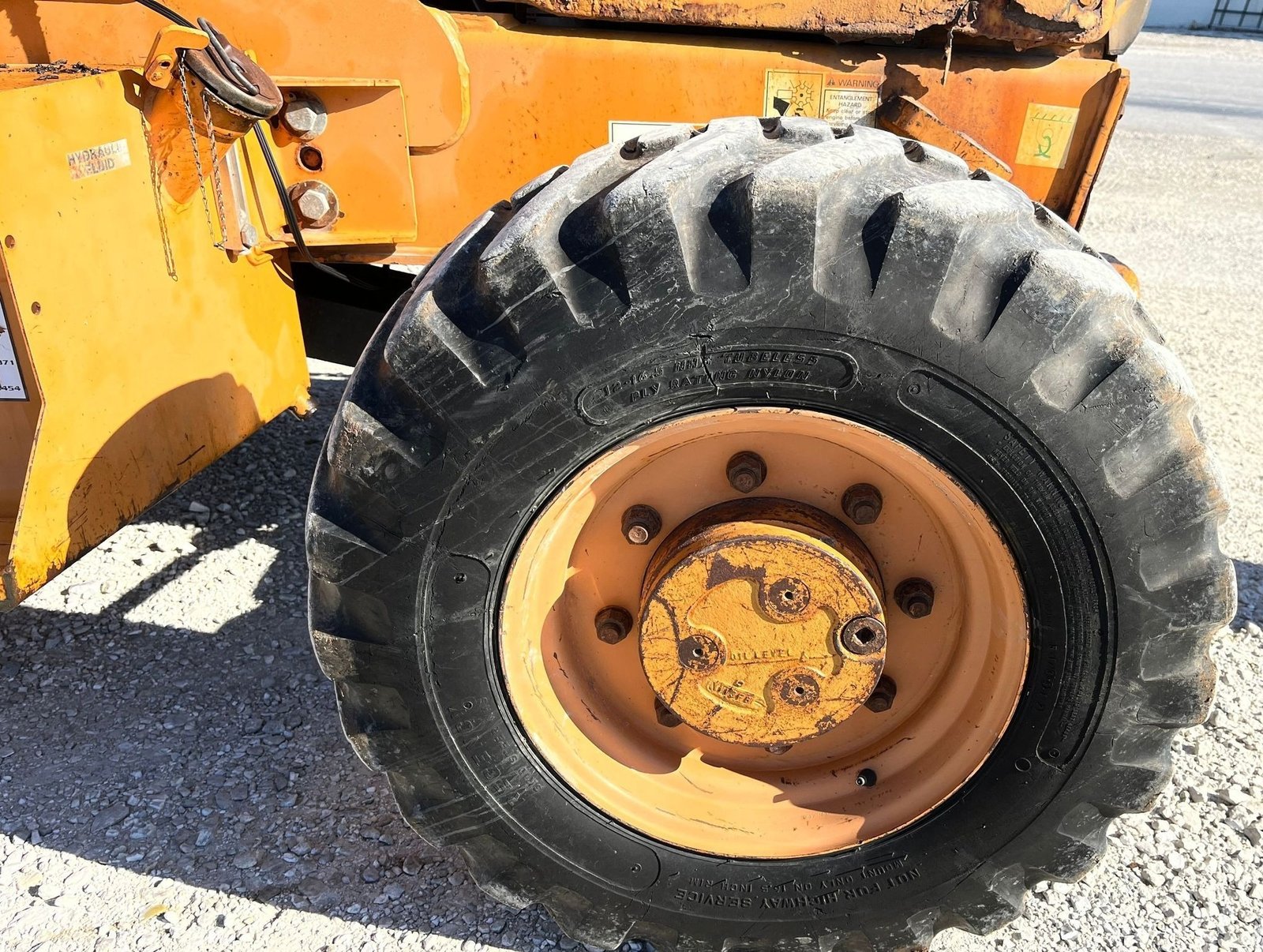 2007 Case 580 Super M II 19