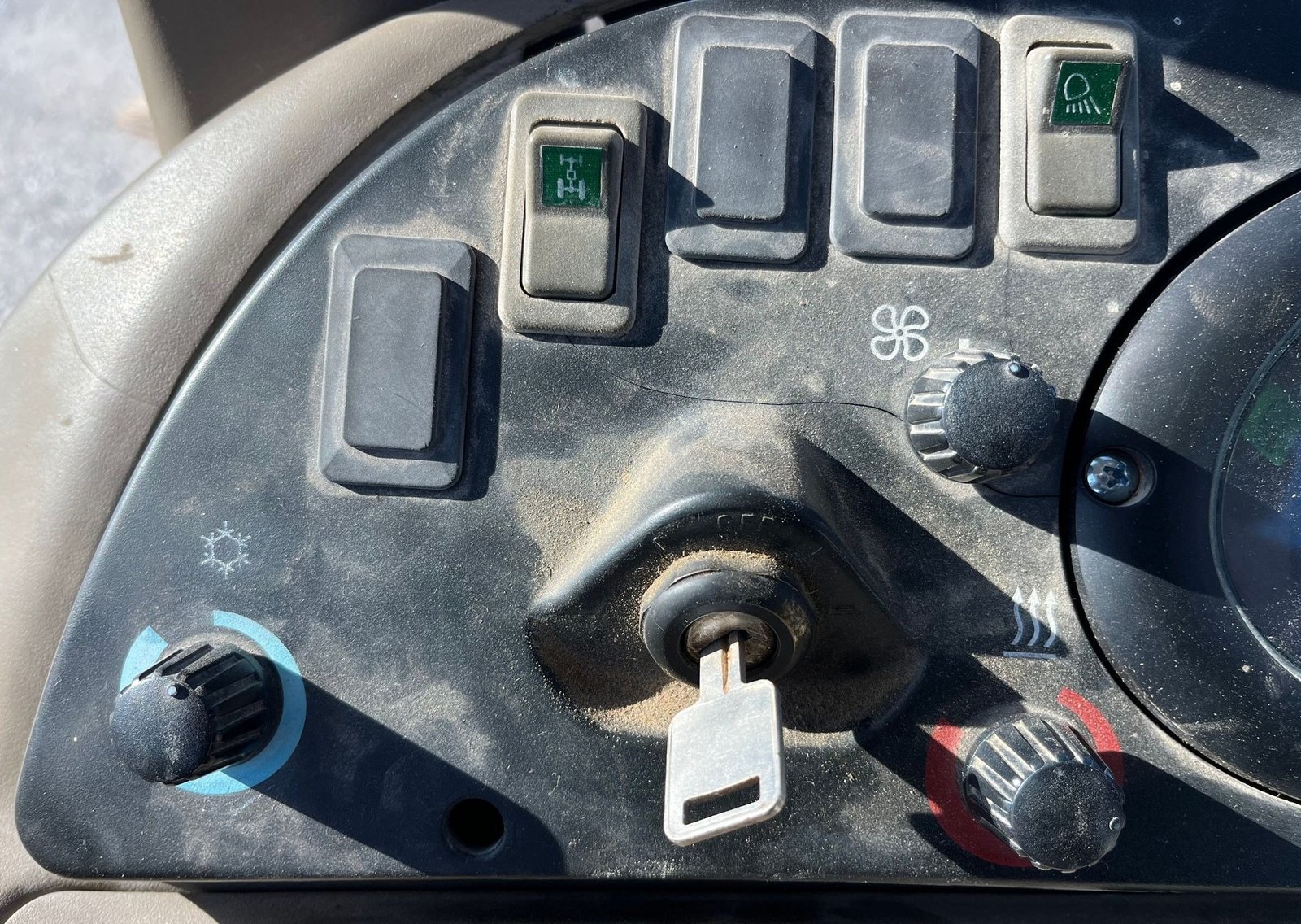 2007 Case 580 Super M II 82