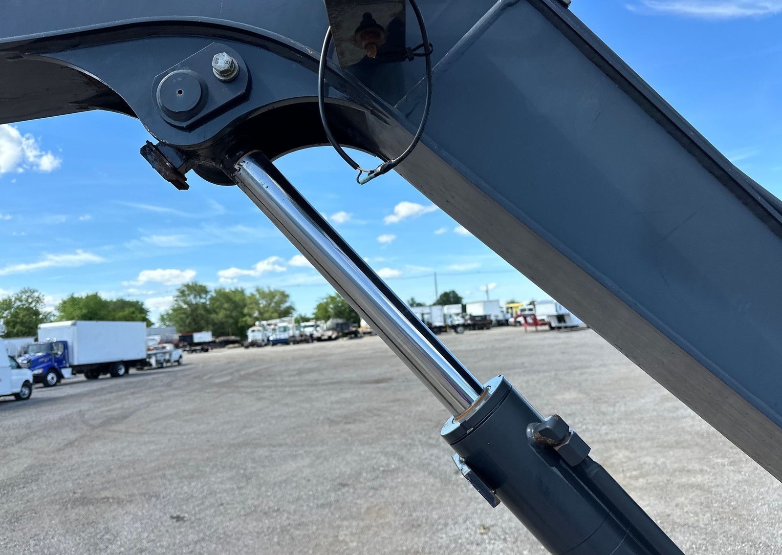 2014 John Deere 50G 25