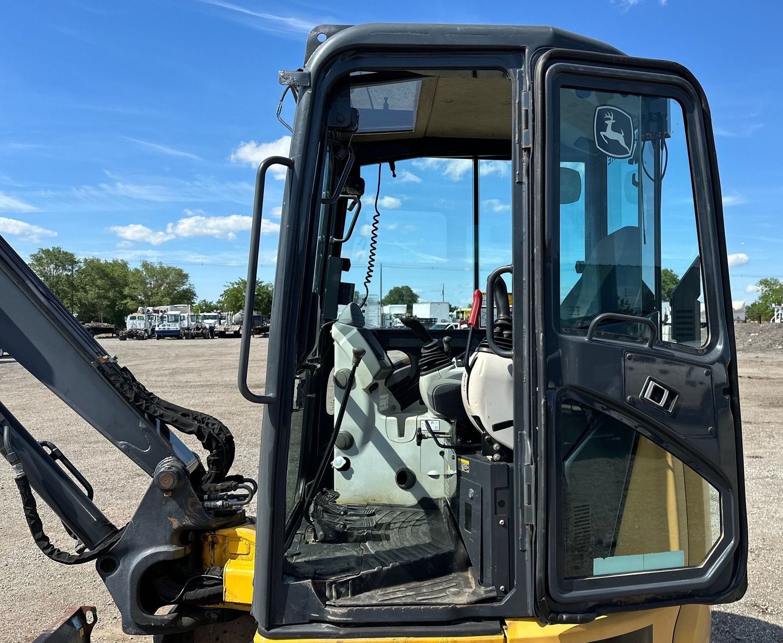 2014 John Deere 50G 67