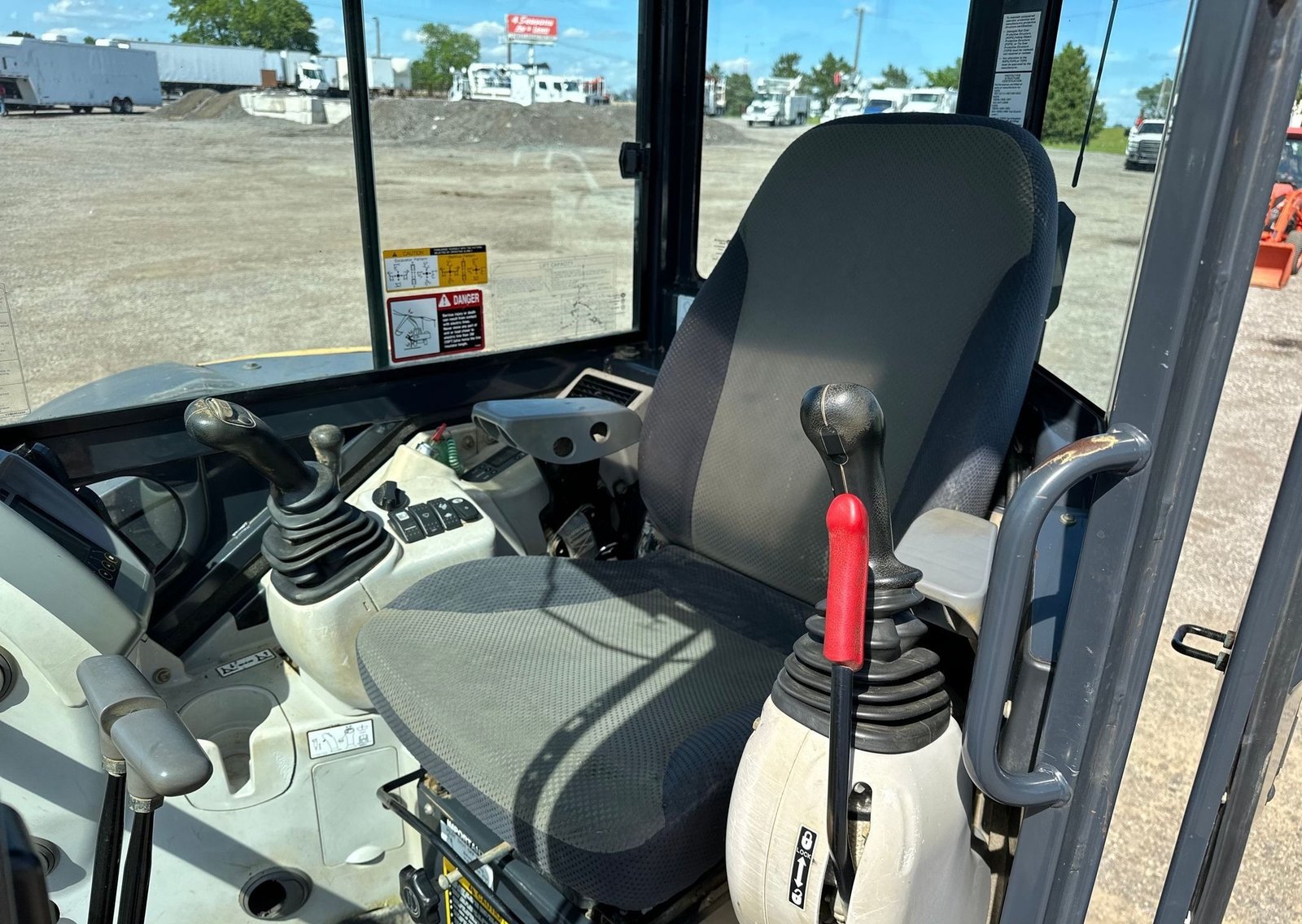 2014 John Deere 50G 69