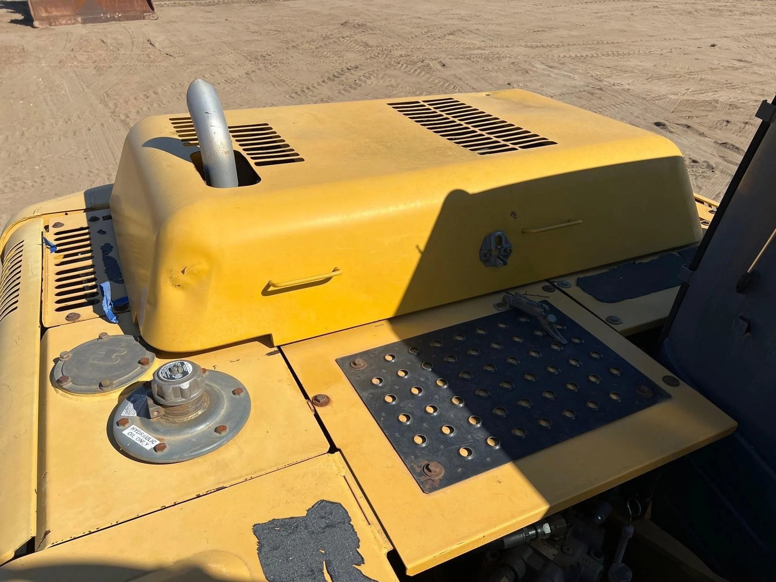 2005 Deere 160C LC 30