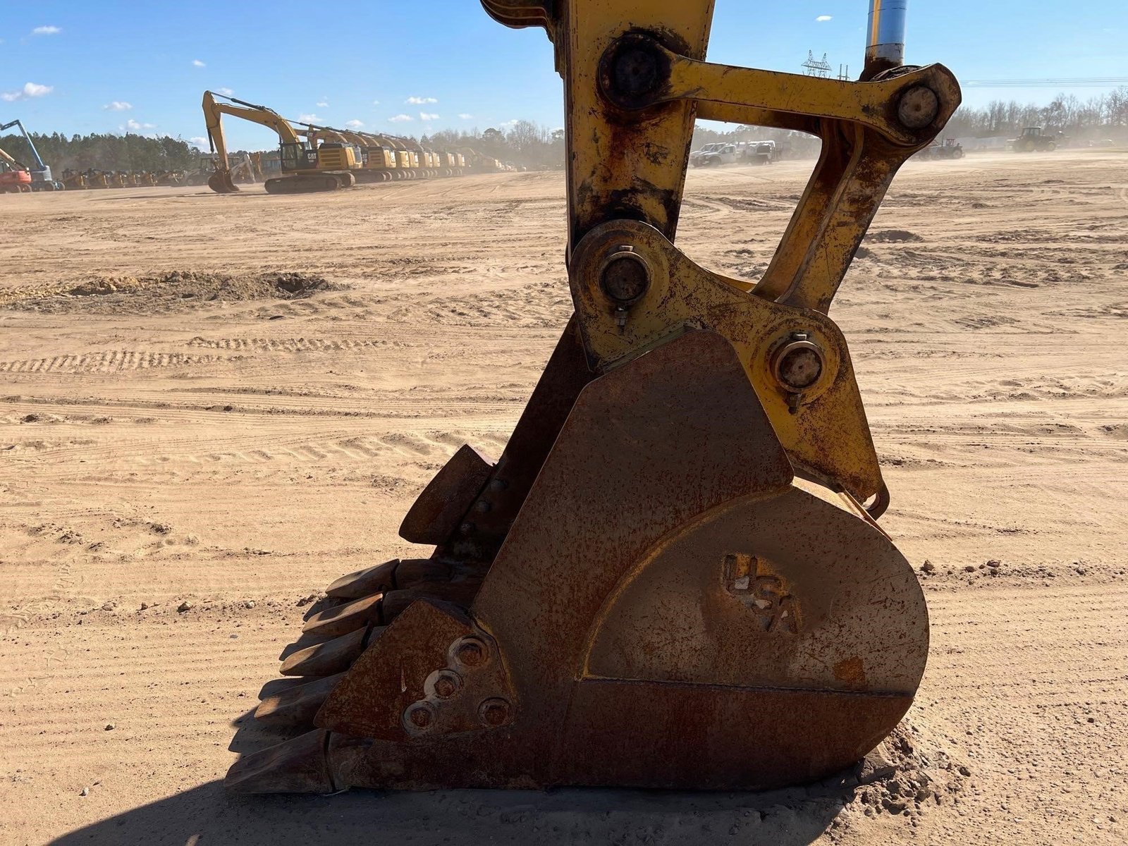 2005 Deere 160C LC 45