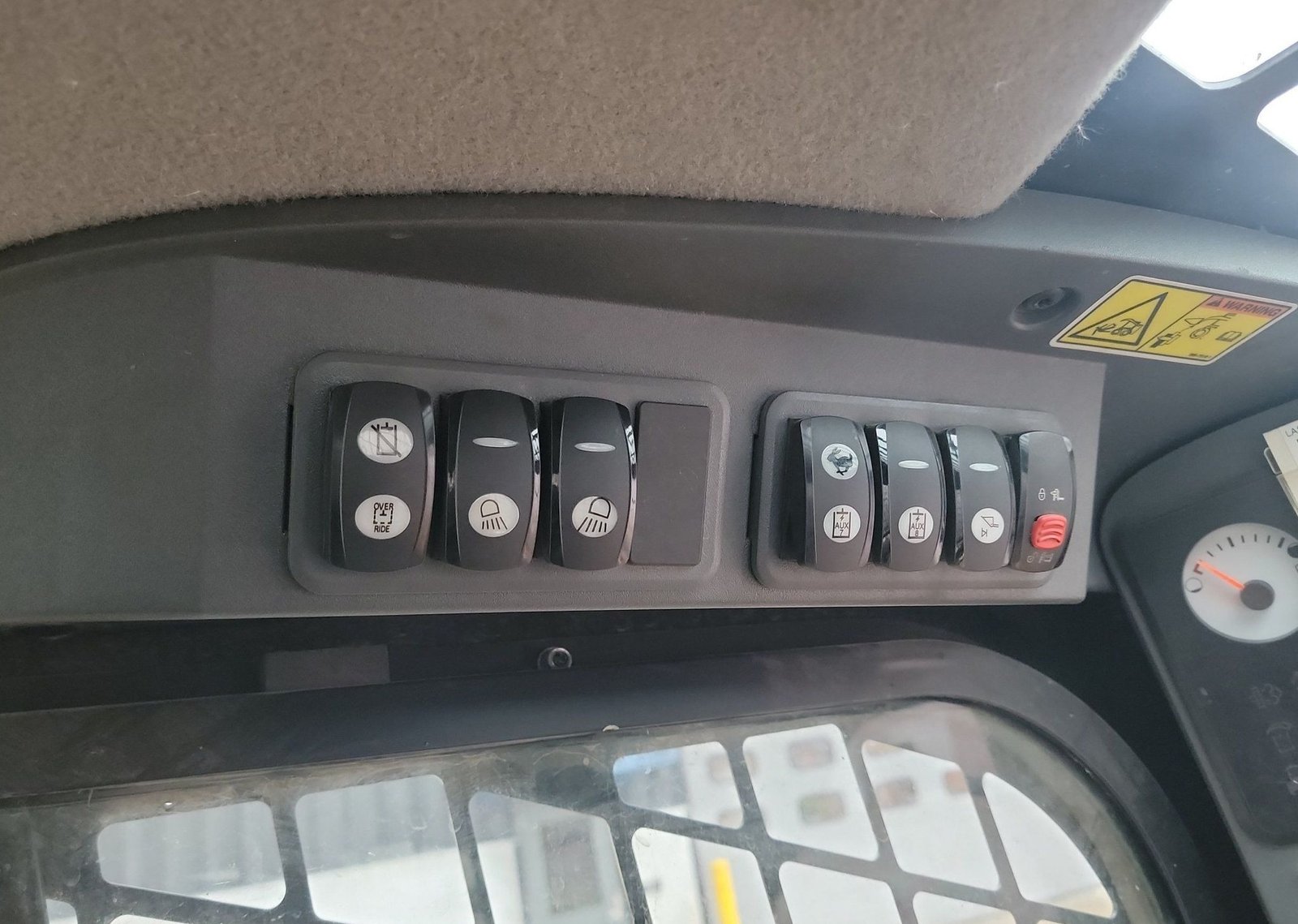 2013 Caterpillar 299DXHP 22