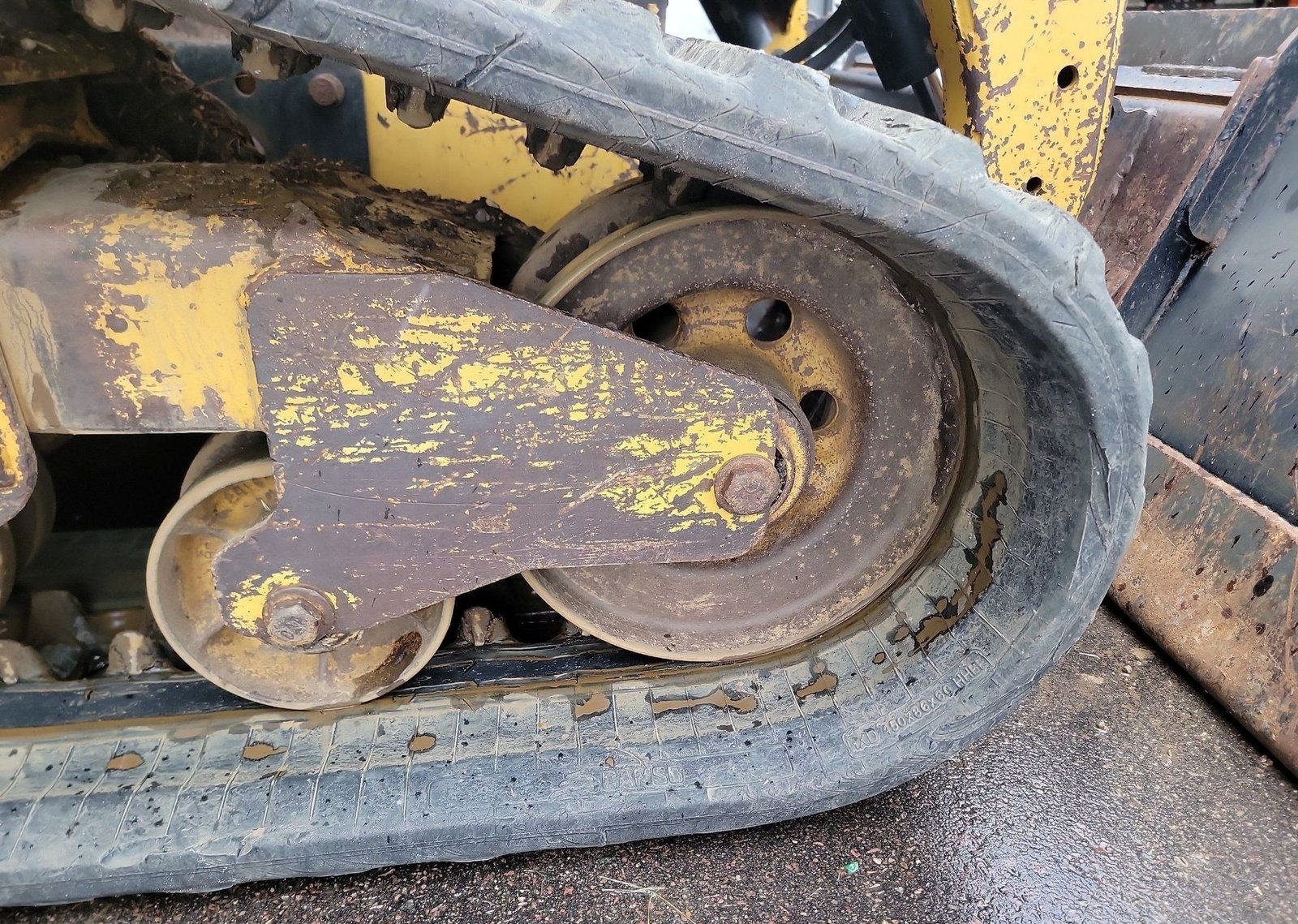 2013 Caterpillar 299DXHP 44