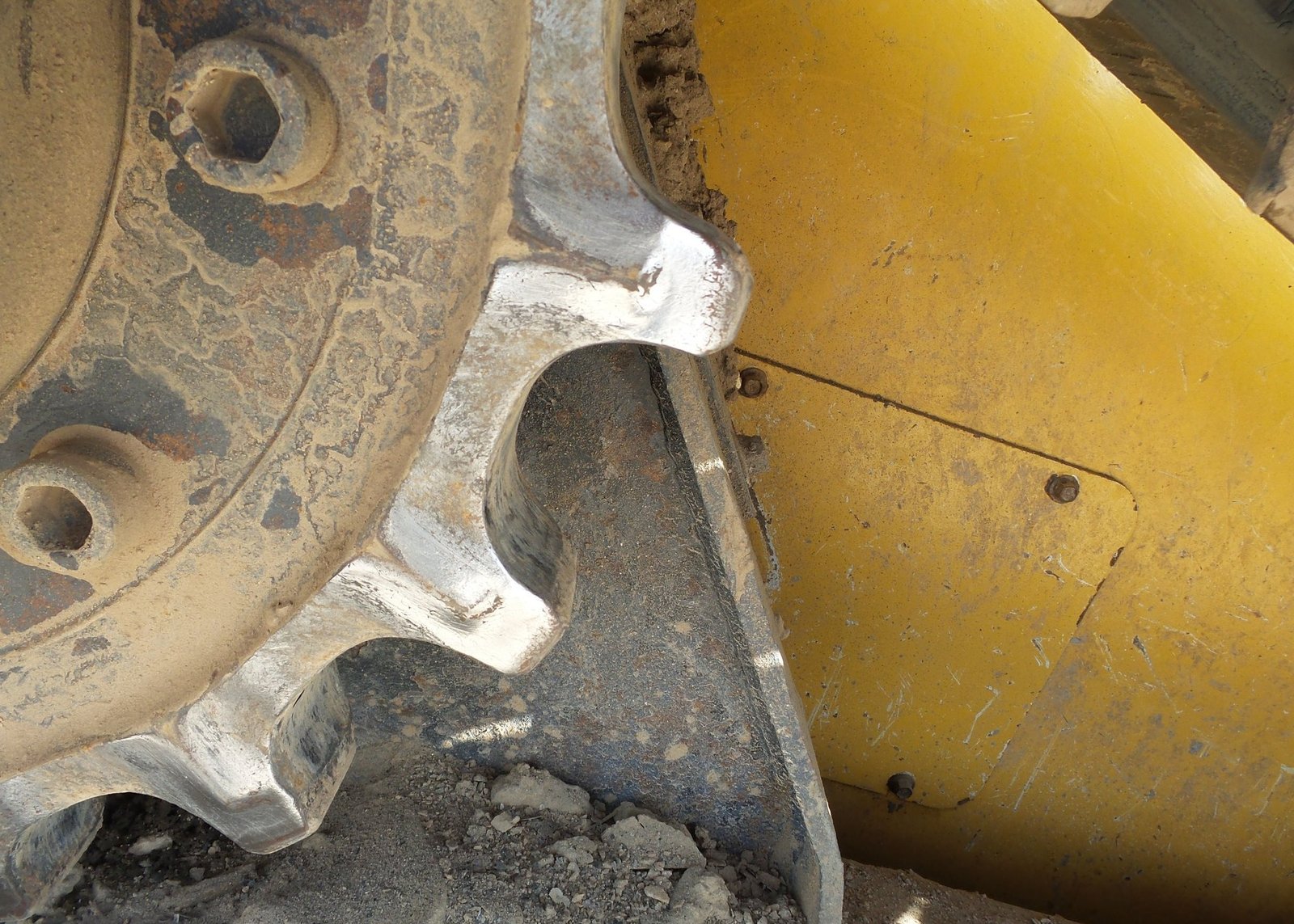 2013 John Deere 333D 13