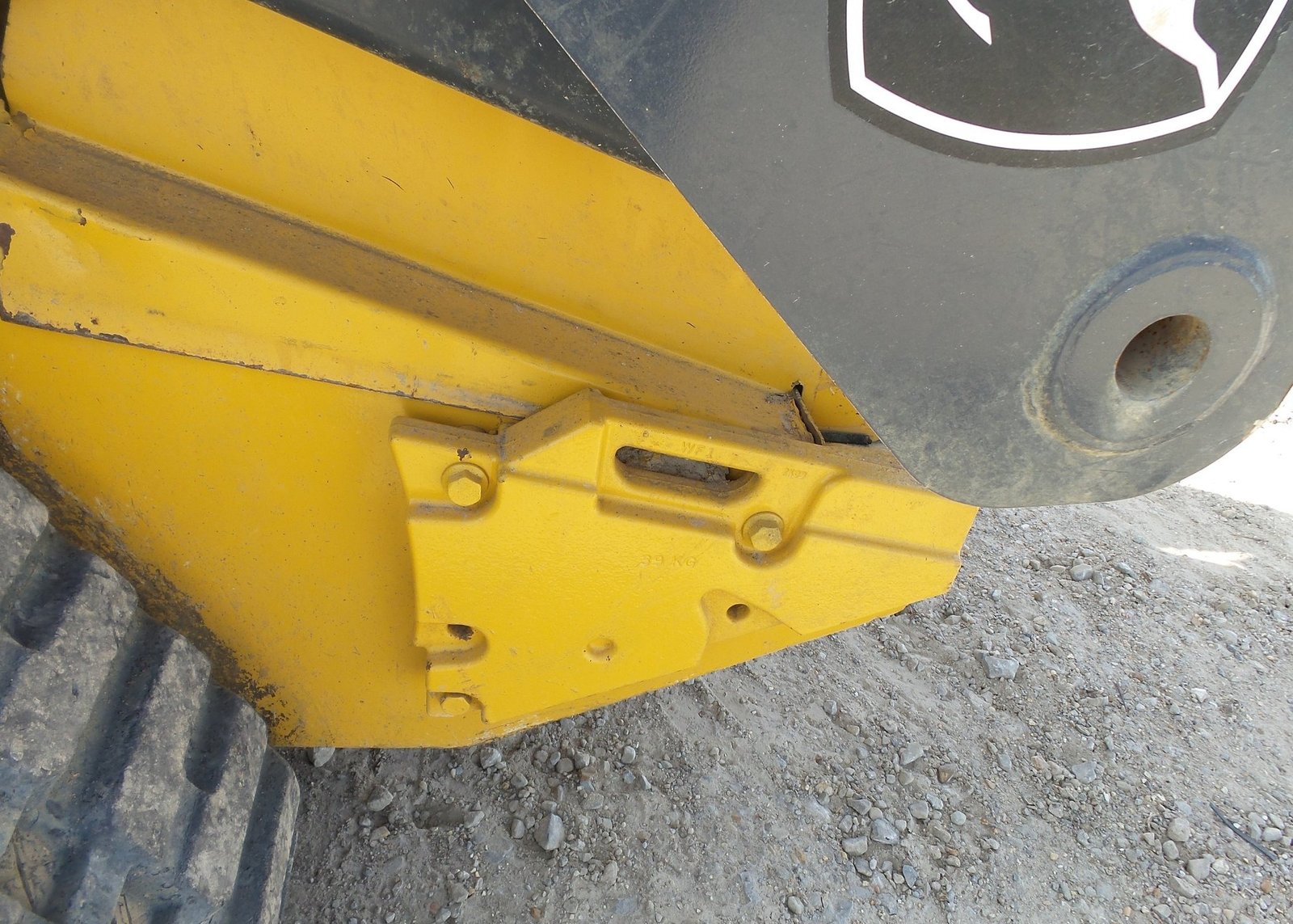 2013 John Deere 333D 19