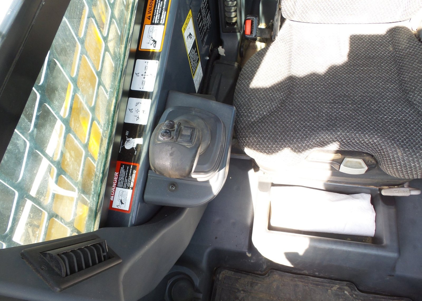 2013 John Deere 333D 32