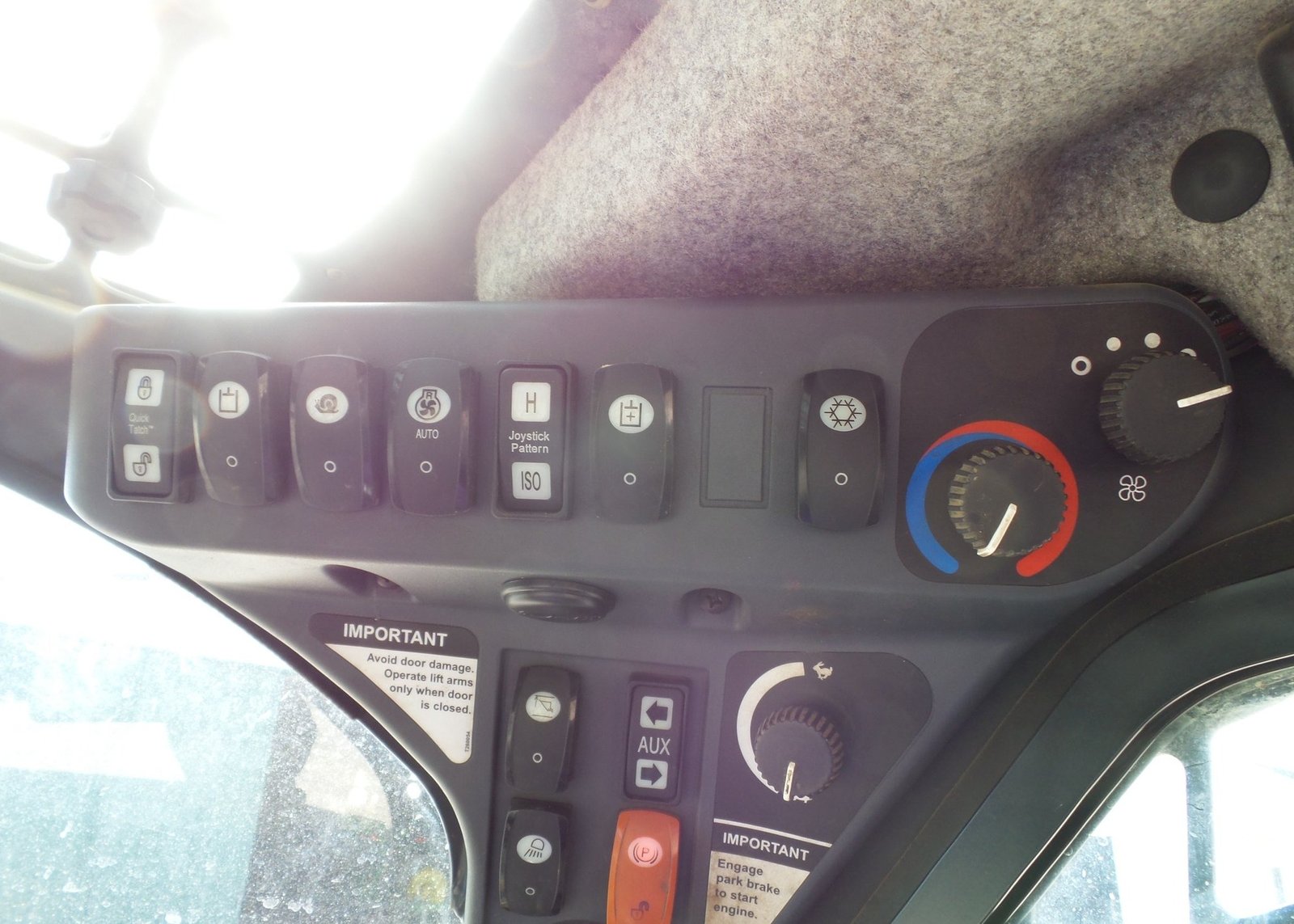 2013 John Deere 333D 34