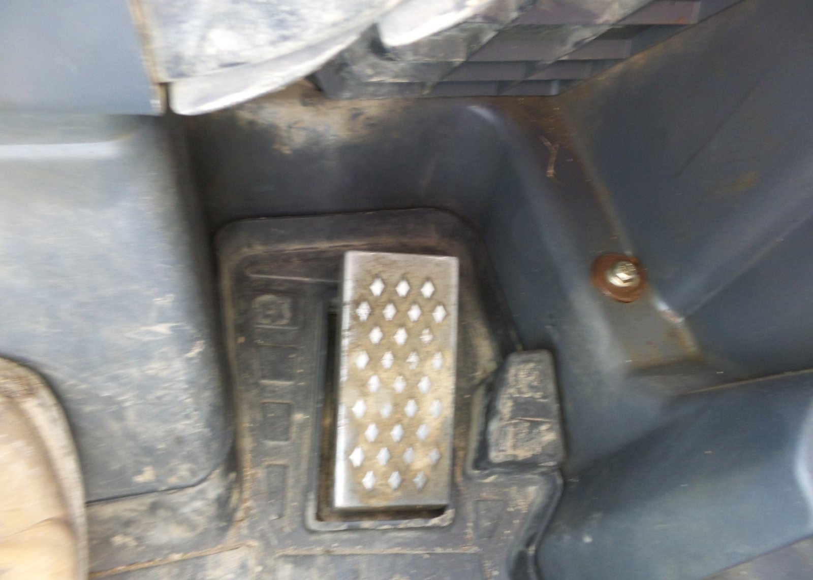 2013 John Deere 333D 46