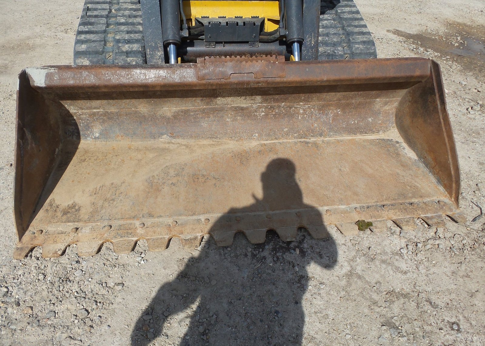 2013 John Deere 333D 48