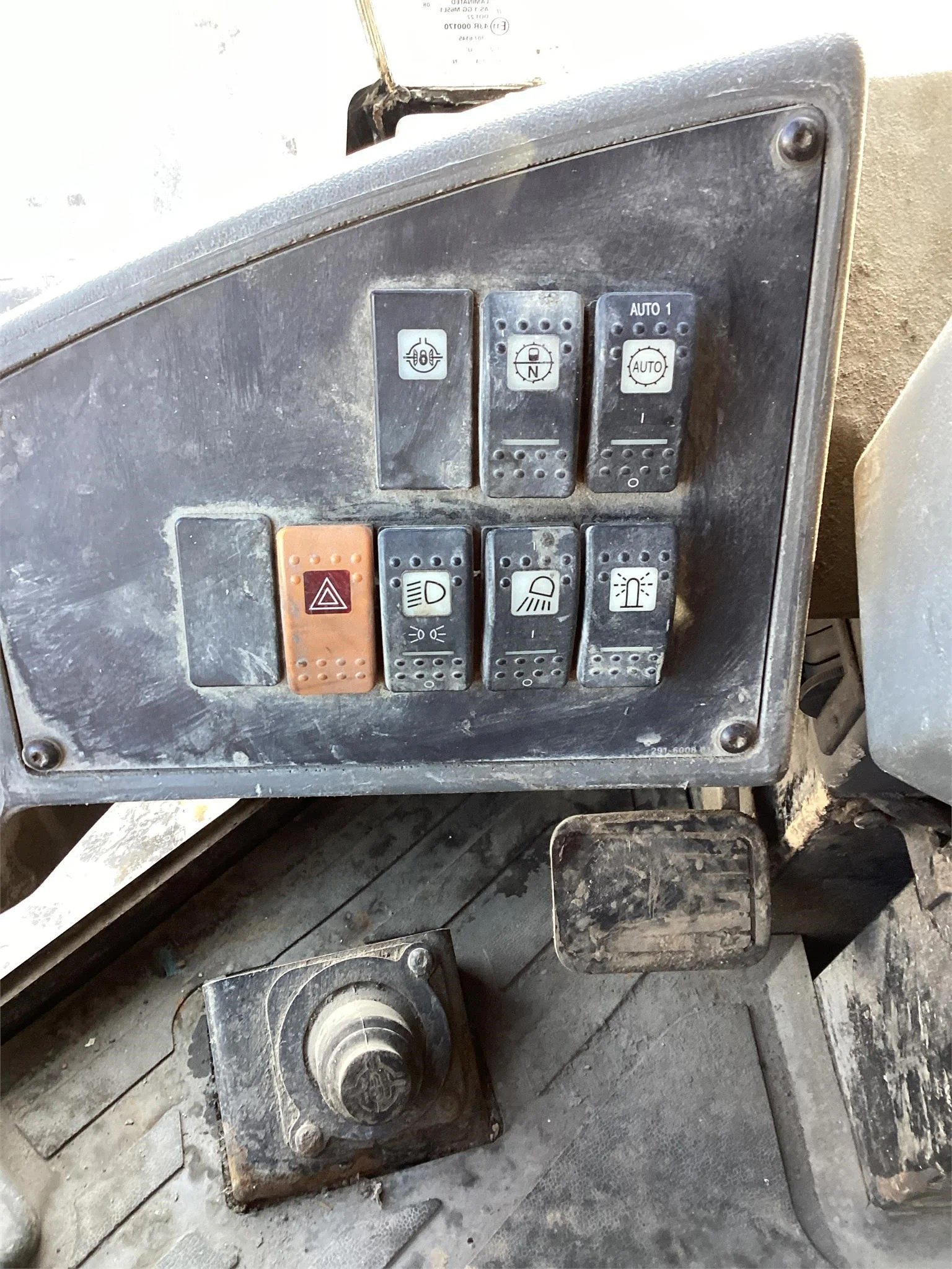 2009 Caterpillar 930H 13