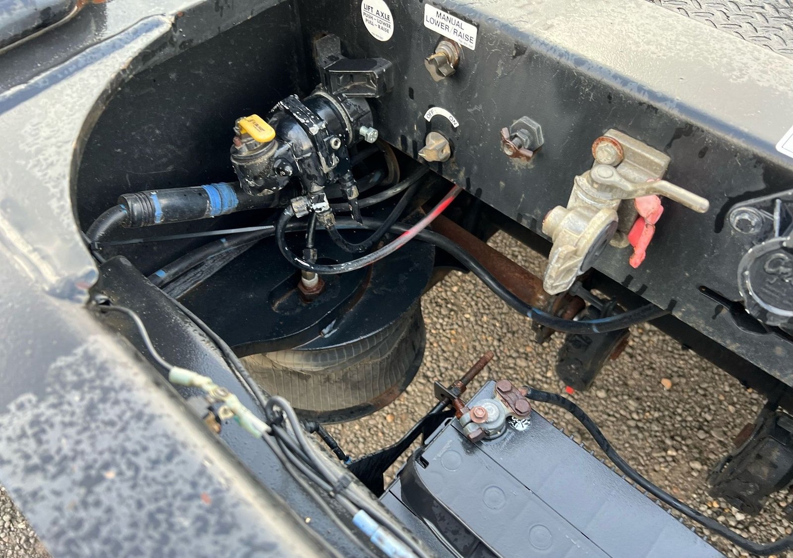 2008 Trail King TK110HDG 40