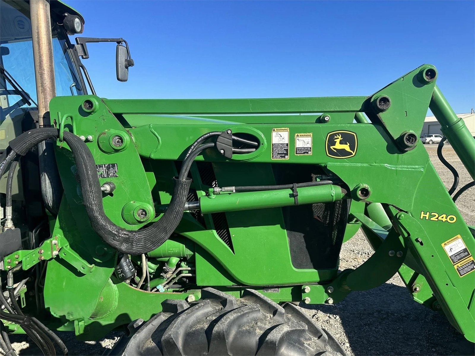2014 John Deere 5085E 6