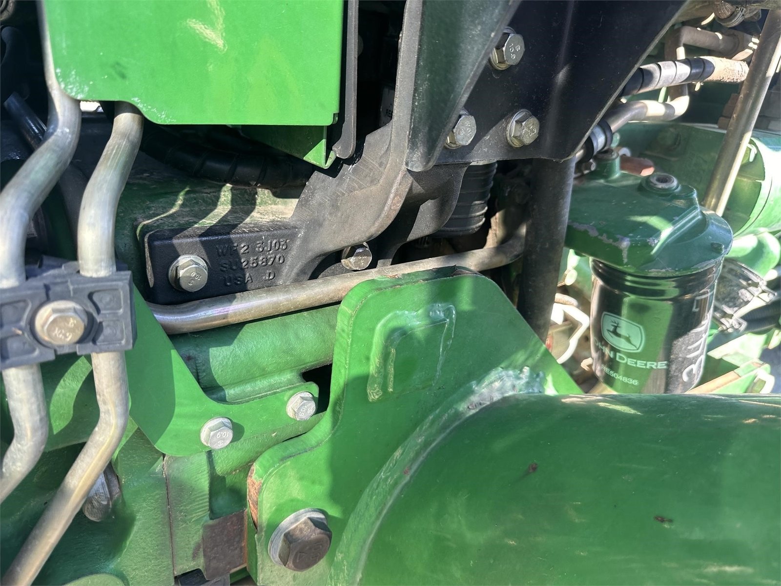 2014 John Deere 5085E 36