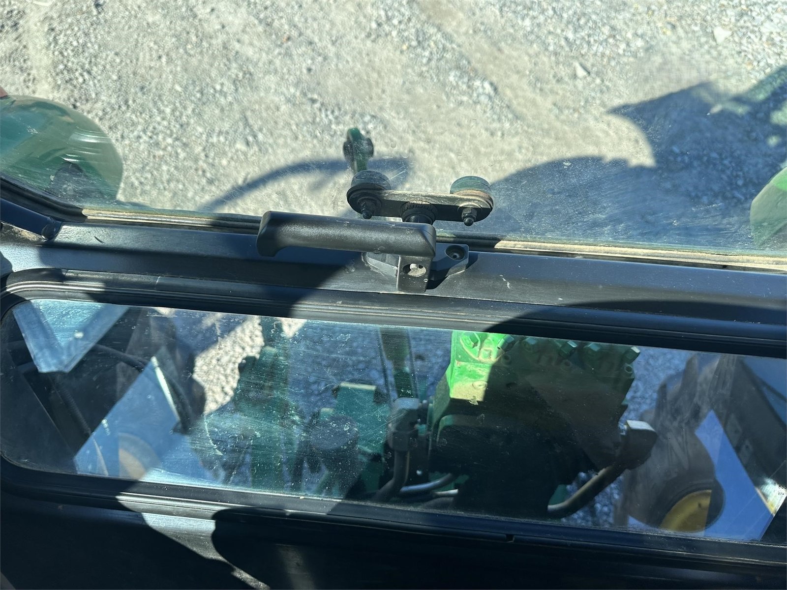 2014 John Deere 5085E 47